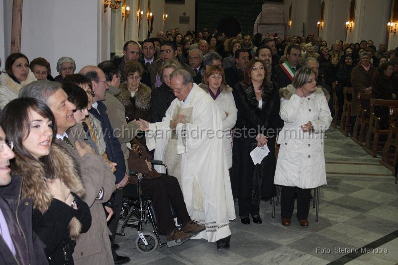 Immagine 120.jpg - 10 Gennaio 2010 - Professione perpetua all'OFS di alcuni fratelli e sorelle.